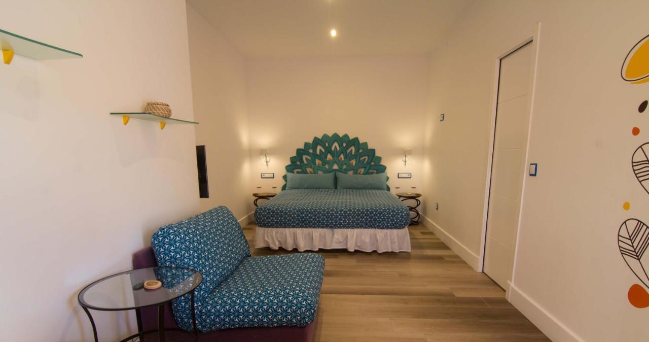 Hostal Casa Arco Iris Лос-Каньос-де-Мека Экстерьер фото