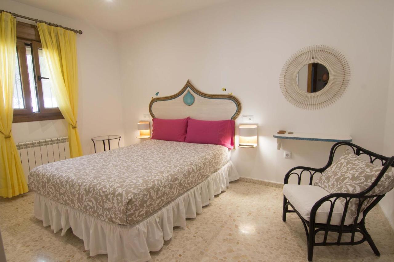 Hostal Casa Arco Iris Лос-Каньос-де-Мека Экстерьер фото