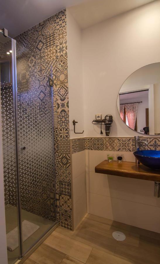 Hostal Casa Arco Iris Лос-Каньос-де-Мека Экстерьер фото
