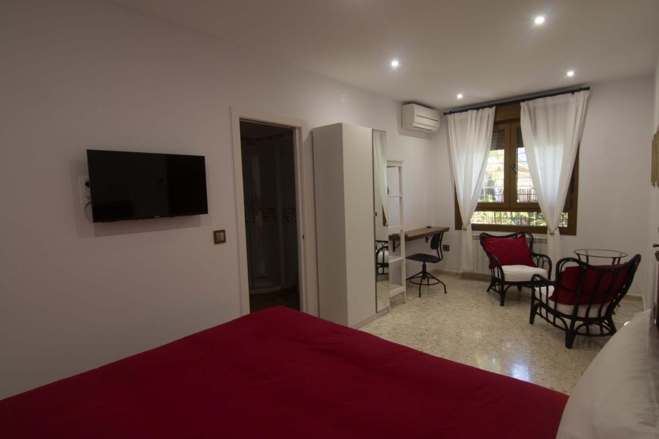 Hostal Casa Arco Iris Лос-Каньос-де-Мека Экстерьер фото