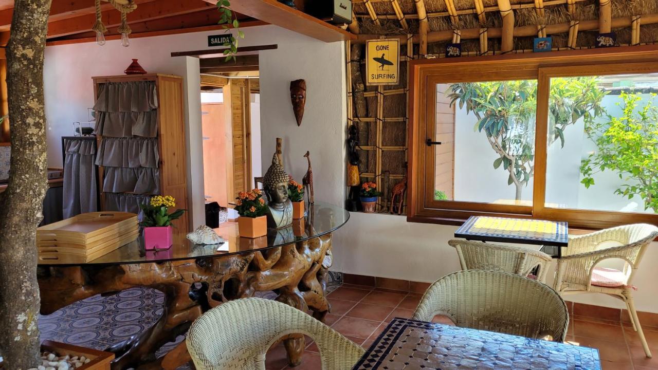 Hostal Casa Arco Iris Лос-Каньос-де-Мека Экстерьер фото