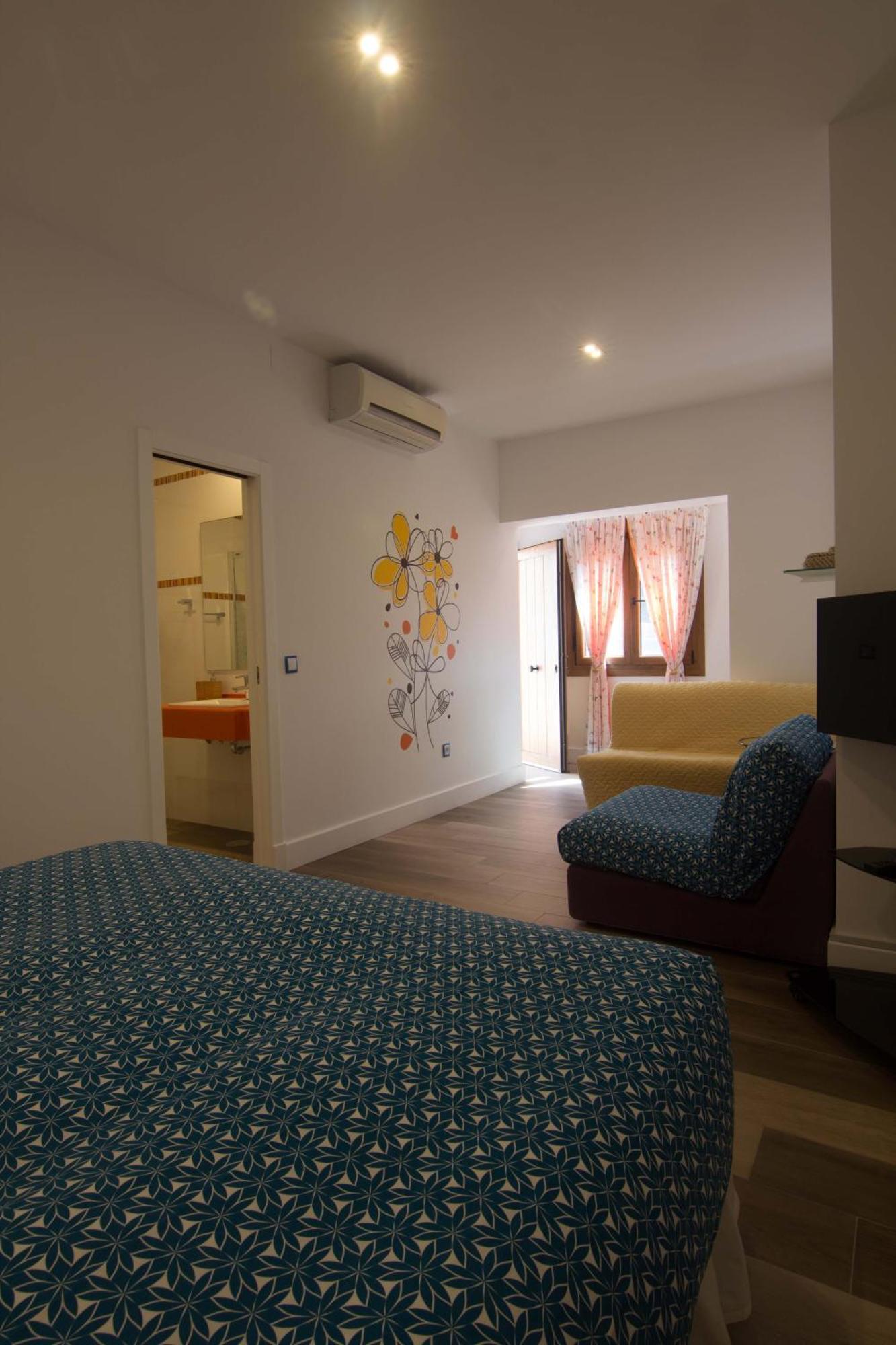 Hostal Casa Arco Iris Лос-Каньос-де-Мека Экстерьер фото